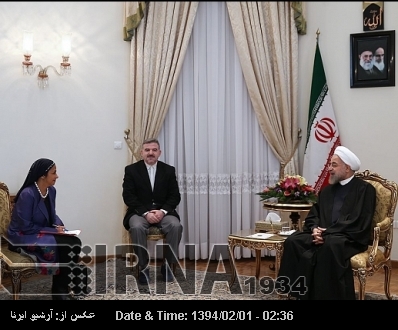 Ruhani: petrolün şu anki fiyatı, üreticilere ve uluslar arası piyasanın istikrarına zarar veriyor Ruhani: petrolün şu anki fiyatı, üreticilere ve uluslar arası piyasanın istikrarına zarar veriyor