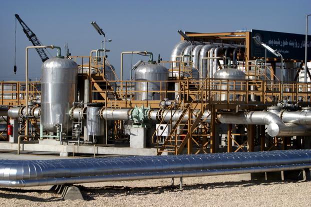 Iran to extract oil from giant gas reservoir Iran to extract oil from giant gas reservoir