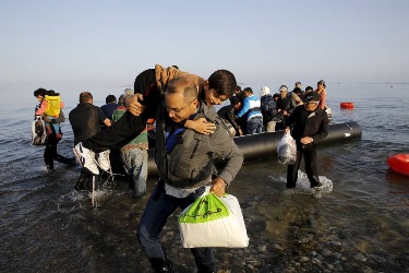 پيشنهاد اتحاديه اروپا براي اسكان  مهاجران سوري و اريتره اي