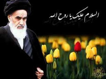 آشنا كردن نسل جوان با انديشه هاي امام خميني(ره) ضروري است