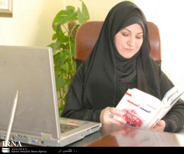 الأمام الخميني فارس ثائر باسم الحسين جاء يحمل مشعل نهضة الأمة الأمام الخميني فارس ثائر باسم الحسين جاء يحمل مشعل نهضة الأمة