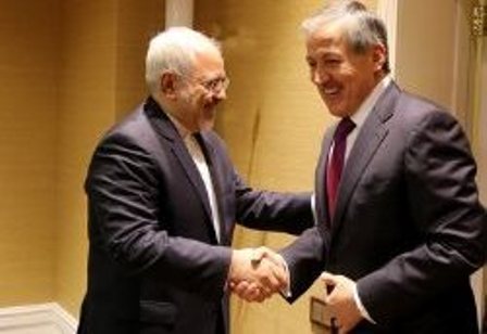 ظريف يؤكد علي تعزيز التعاون بين دول المنطقة لمكافحة الارهاب ظريف يؤكد علي تعزيز التعاون بين دول المنطقة لمكافحة الارهاب
