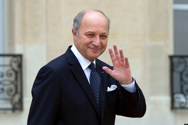 Where does opposition to Fabius’ Tehran visit stem from?