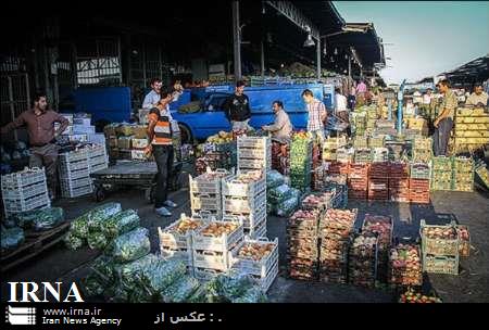 اتحادیه بارفروشان با نادیده گرفتن قوانین و مقررات می گوید میدان خانه ما است