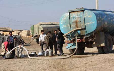 آب آشامیدنی40 قشلاق پارس آباد با تانكر تامین می شود/ اجرای طرح های آبرسانی در منطقه