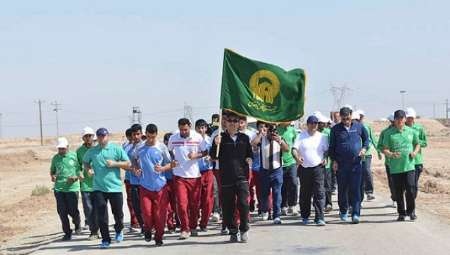 دوندگان جاده ولايت به حرم مطهر رضوي مشرف شدند