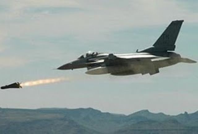 پنجمین رزمایش اقتدار نیروی هوایی ارتش در اصفهان آغاز شد