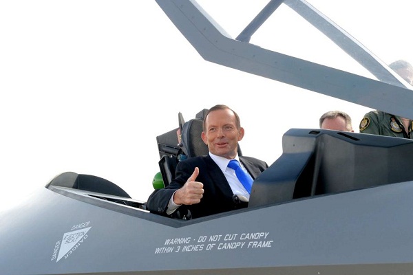 استرالیا درخواست آمریكا برای مشاركت در حملات هوایی سوریه را پذیرفت