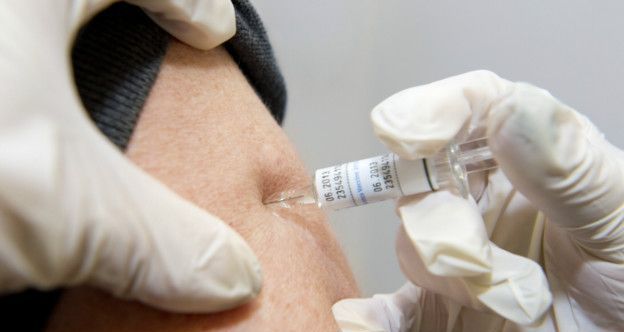 كودكان و افراد در معرض خطر واكسن آنفلوآنزا تزريق كنند