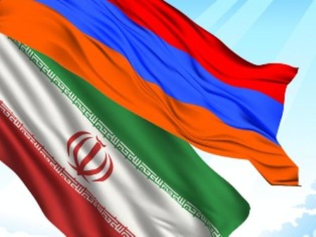 سفير ايران استوارنامه خود را تقديم رييس جمهوري ارمنستان كرد