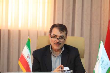 استاندار ایلام: شهرداری تهران در مرز زرباطیه عراق خدمات به زوار اربعین ارائه می كند
