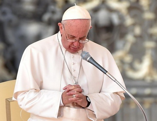 عذرخواهی پاپ فرانسیس از رسوایی های کلیسای کاتولیک