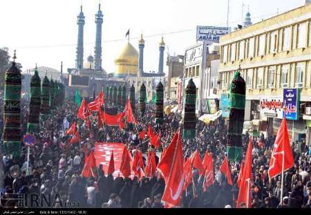 در عاشورای حسینی، ندای یا حسین (ع)در قم طنین انداز شد