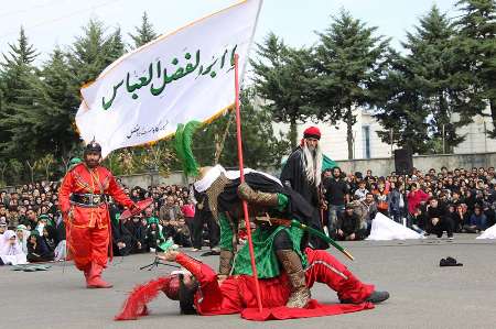 شبيه خوانان در آستارا شكوه واقعه كربلا را به تصوير كشيدند