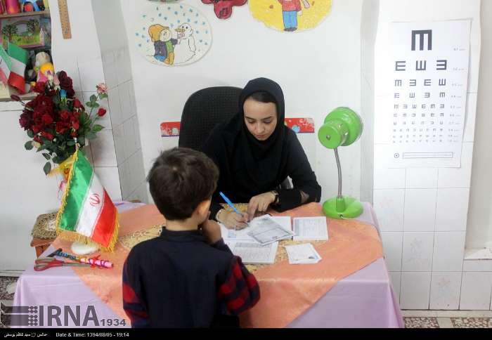 غربالگری تنبلی چشم برای کودکان، کجا و چگونه انجام می‌شود؟