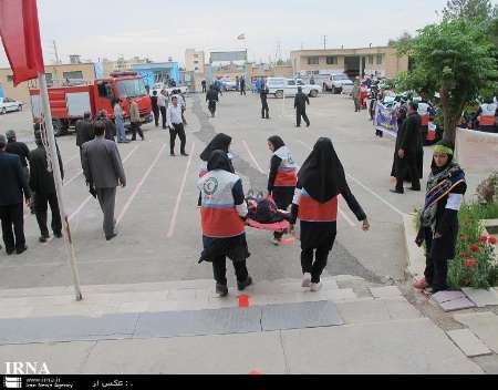 مانور پناهگيري و تخليه اضطراري در پاكدشت برگزار شد