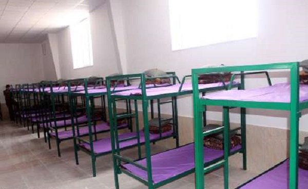 بازگشت به آغوش جامعه در مركز نگهداري معتادان انگشت نما بازگشت به آغوش جامعه در مركز نگهداري معتادان انگشت نما