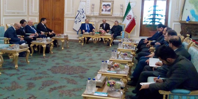 المقداد يبحث مع لاريجاني التطورات السياسية والميدانية في سورية والجهود المبذولة لمكافحة الإرهاب المقداد يبحث مع لاريجاني التطورات السياسية والميدانية في سورية والجهود المبذولة لمكافحة الإرهاب