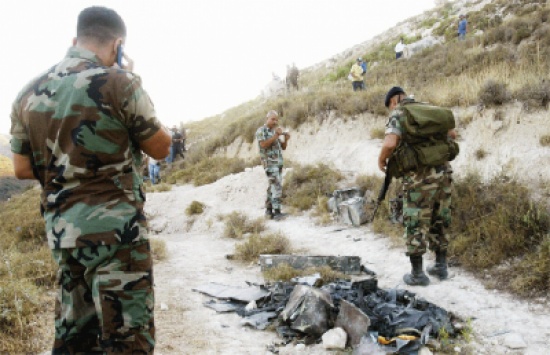 انفجار جديد في عرسال يستهدف دورية للجيش اللبناني ويوقع إصابات انفجار جديد في عرسال يستهدف دورية للجيش اللبناني ويوقع إصابات