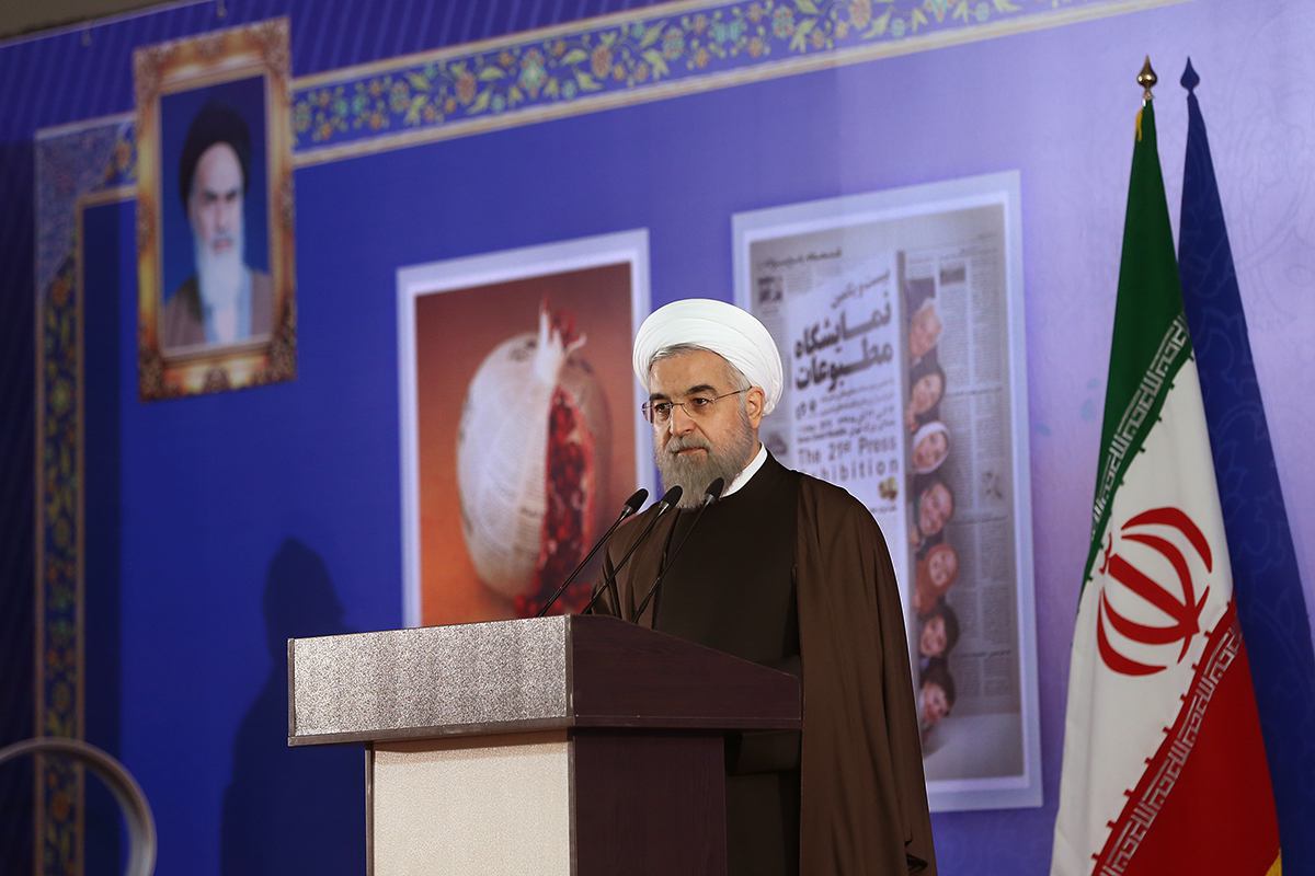 روحانی: توقیف باید آخرین كلمه برای یك رسانه باشد