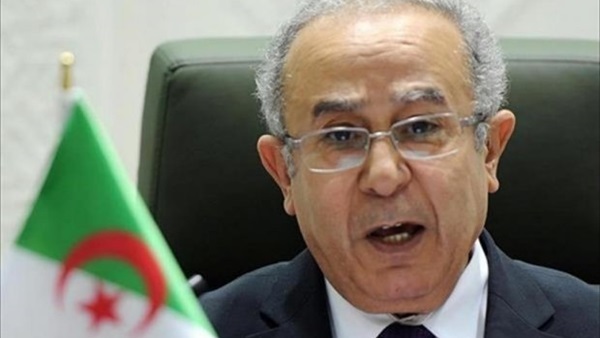 الجزائر ترد علي ملك المغرب محمد السادس الجزائر ترد علي ملك المغرب محمد السادس