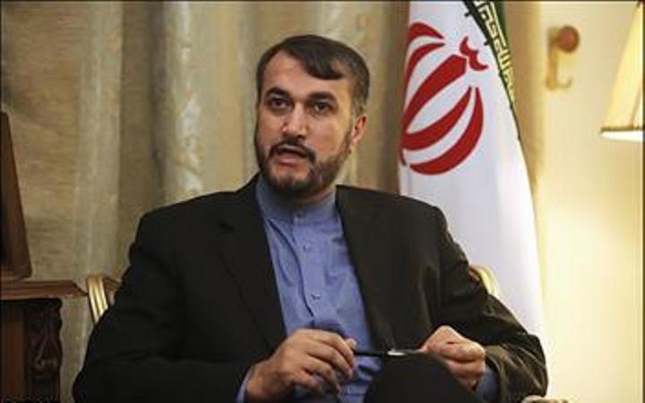امير عبد اللهيان: السفير ركن ابادي حي وعلي السعودية اعادته امير عبد اللهيان: السفير ركن ابادي حي وعلي السعودية اعادته