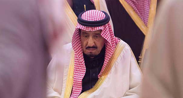 المغرد السعودي «مجتهد»: الملك يعيش حالة وسواس أمني المغرد السعودي «مجتهد»: الملك يعيش حالة وسواس أمني