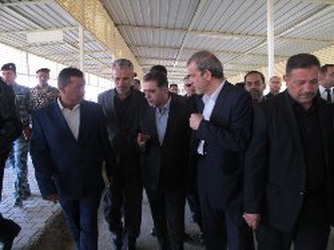 وزير الداخلية العراقي وسفير ايران يتفقدان المنطقة الحدودية بين زرباطية ومهران وزير الداخلية العراقي وسفير ايران يتفقدان المنطقة الحدودية بين زرباطية ومهران