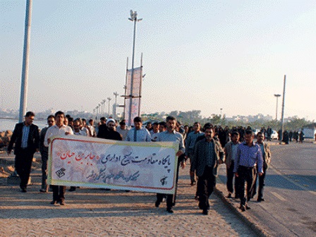 همایش پیاده روی خانوادگی بسیجیان در بوشهر برگزار شد