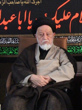 مسئولان بايد با خدمات رساني همه جانبه مردم را راضي نگهدارند مسئولان بايد با خدمات رساني همه جانبه مردم را راضي نگهدارند