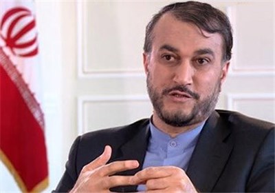 اميرعبداللهيان يزور عائلة المرحوم غضنفر ركن ابادي اميرعبداللهيان يزور عائلة المرحوم غضنفر ركن ابادي