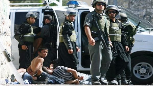 الكيان الصهيوني يسجل أكثر من 2250 حالة اعتقال منذ «انتفاضة القدس» الكيان الصهيوني يسجل أكثر من 2250 حالة اعتقال منذ «انتفاضة القدس»