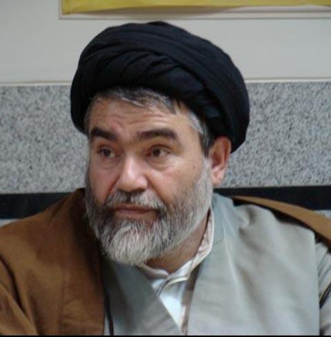 امام جمعه چابهار: همه ايرانيان بسيجي هستند امام جمعه چابهار: همه ايرانيان بسيجي هستند
