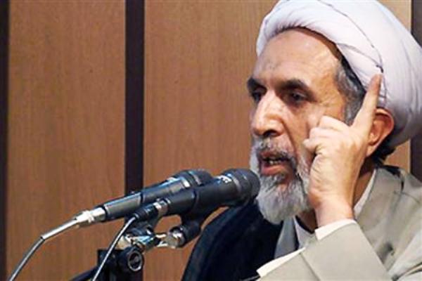 رييس قرارگاه عمار: غفلت نقطه شروع نفوذ دشمن براي استحاله انقلاب است رييس قرارگاه عمار: غفلت نقطه شروع نفوذ دشمن براي استحاله انقلاب است