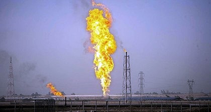 رئیس دانشگاه چمران اهواز:خوزستان از مواهب نفت بی بهره است رئیس دانشگاه چمران اهواز:خوزستان از مواهب نفت بی بهره است