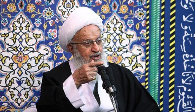 رسالة آية الله مكارم شيرازي الي كبار علماء العالم الاسلامي حول فاجعة مني رسالة آية الله مكارم شيرازي الي كبار علماء العالم الاسلامي حول فاجعة مني