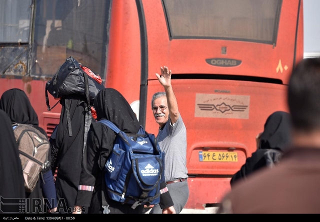فرماندار خرمشهر:300 دستگاه اتوبوس براي انتقال زائران به شهر مبداء در مرز شلمچه مستقر شد