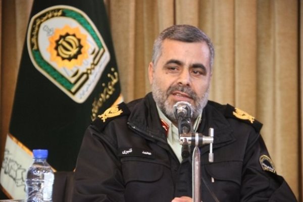 كشف و ضبط محموله كالاي قاچاق سه ميليارد ريالي در لرستان كشف و ضبط محموله كالاي قاچاق سه ميليارد ريالي در لرستان