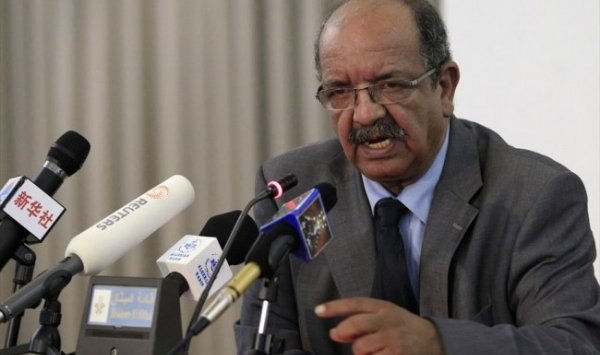 مصدر مقرب: تدهور الوضع يفرض علي طرفي النزاع الليبي الاتفاق مصدر مقرب: تدهور الوضع يفرض علي طرفي النزاع الليبي الاتفاق