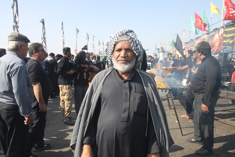 فرماندار دشت آزادگان:گذرنامه یك روزه روادید نیم ساعته صادر می شود فرماندار دشت آزادگان:گذرنامه یك روزه روادید نیم ساعته صادر می شود