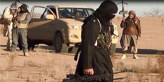 كارشناس انگلیسی: داعش فروش هروئین را جایگزین تجارت نفت می كند كارشناس انگلیسی: داعش فروش هروئین را جایگزین تجارت نفت می كند