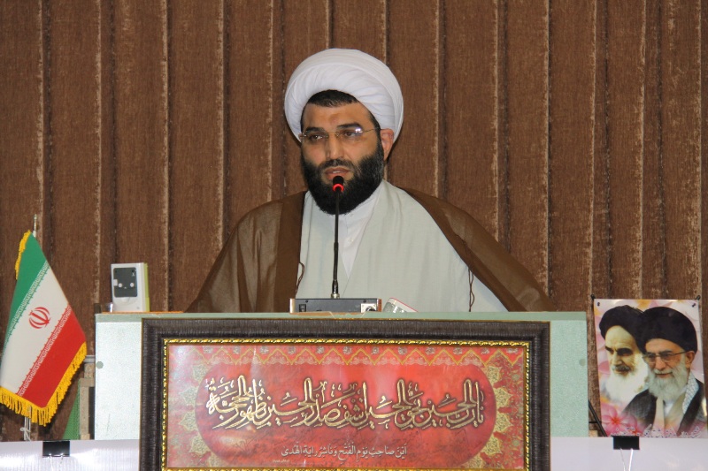 خطيب جمعه انزلي: در انتخابات مبنا قانون است خطيب جمعه انزلي: در انتخابات مبنا قانون است