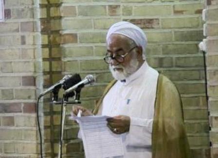 امام جمعه مهاباد: كشتار مسلمانان را در ماه ربيع الاول متوقف كنيد امام جمعه مهاباد: كشتار مسلمانان را در ماه ربيع الاول متوقف كنيد