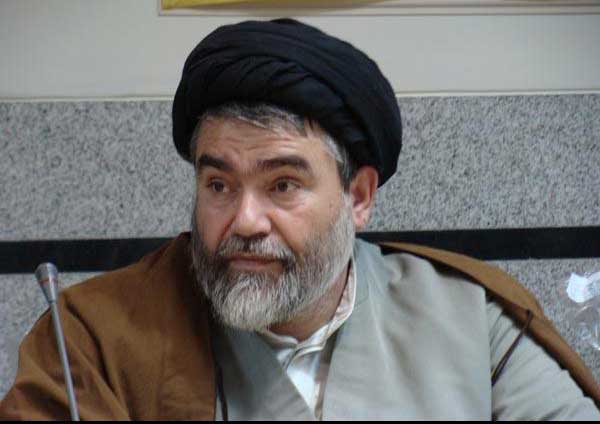 امام جمعه چابهار: حوزه و دانشگاه دوبال توسعه ايران اسلامي هستند امام جمعه چابهار: حوزه و دانشگاه دوبال توسعه ايران اسلامي هستند