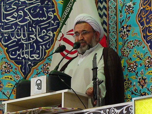 امام جمعه موقت ابركوه: حوزه و دانشگاه با هدف اسلامي شدن جامعه پيش رفتند امام جمعه موقت ابركوه: حوزه و دانشگاه با هدف اسلامي شدن جامعه پيش رفتند