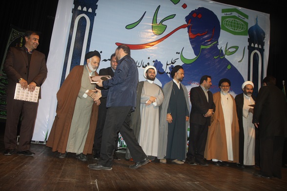 اقامه نماز صبح دليل جاماندن از پرواز سخنران امروز اجلاس نماز درياسوج اقامه نماز صبح دليل جاماندن از پرواز سخنران امروز اجلاس نماز درياسوج
