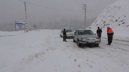 برف راه های 59 روستای سلماس آذربایجان غربی را بست