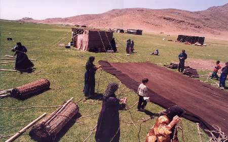 سيل دو ميليارد و 500 ميليون ريال به راههاي عشاير گچساران خسارت زد