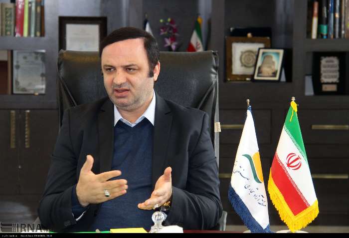 وزیر اقتصاد: مناطق آزاد را آزاد می کنیم