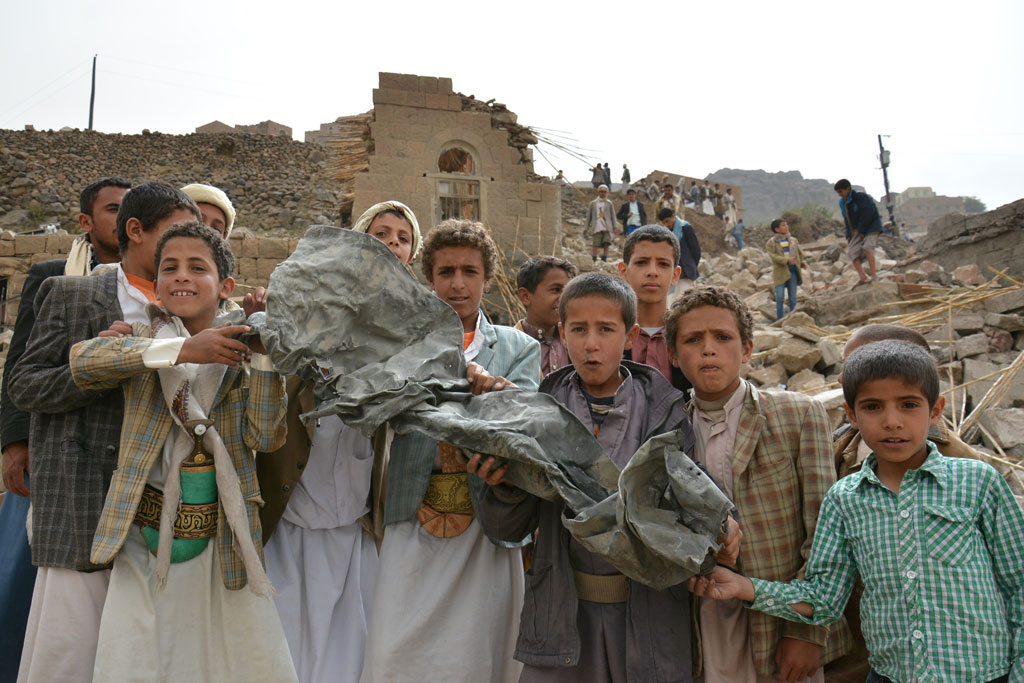 Yemen civilian casualties top 8,100 as airstrikes, shelling continue:UN Yemen civilian casualties top 8,100 as airstrikes, shelling continue:UN